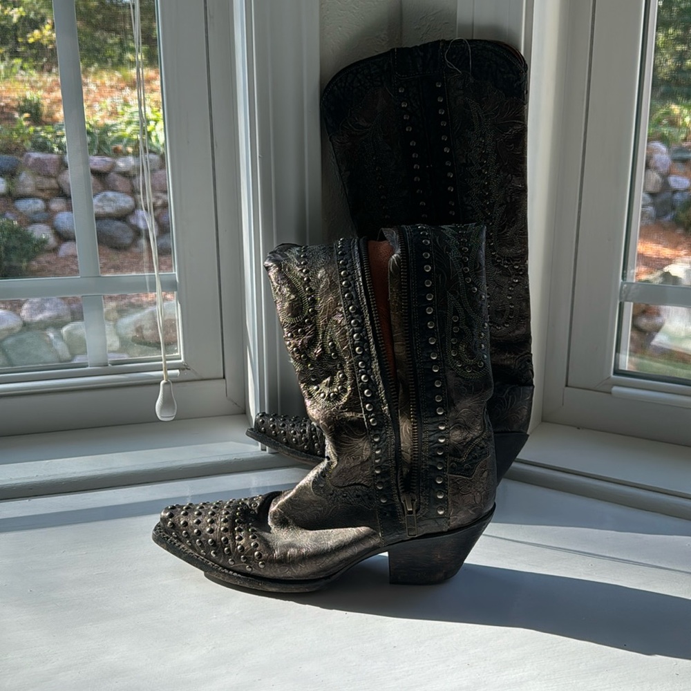 Dan post cowboy boots